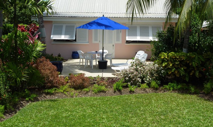 Gibbs Bay Villa | Delightful garden villa, realistically priced, 3mins to Gibbs or Mullins beaches
