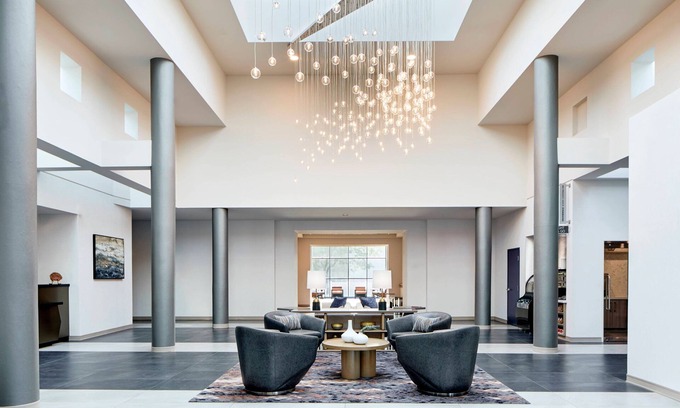 Toledo Hotel | Delta Hotels by Marriott Toledo