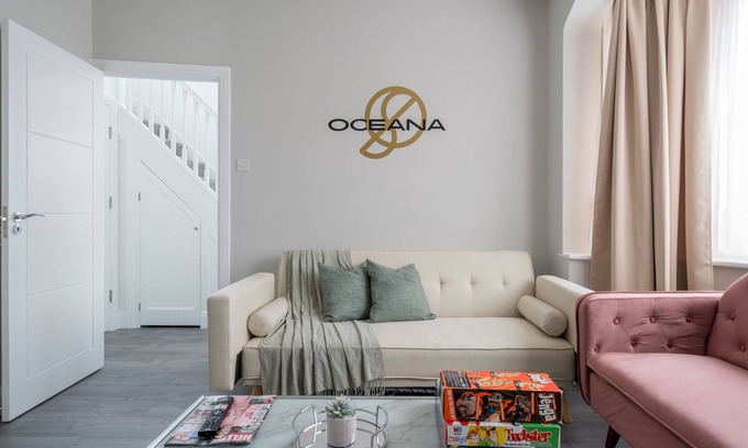 Queensbury House | Deluxe 3bed W/parking By Oceana Apartments® Near Wembley 35% OFF Monthly Stays