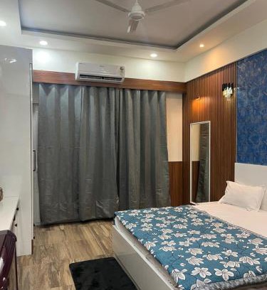 Greater Noida Apartment | Deluxe apartment -paramount