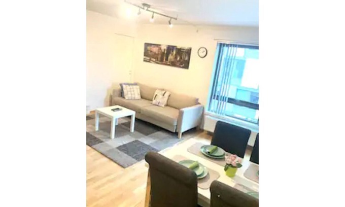 Hole Condo | Demims Apartments Lillestrøm - Central apartment-free parking-10mins from Oslo S