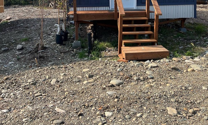 Healy Cabin | Denali Dry Creek Tiny Home 5