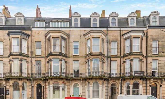 South Cliff Cottage | Derwent House Apartments - Everley -.