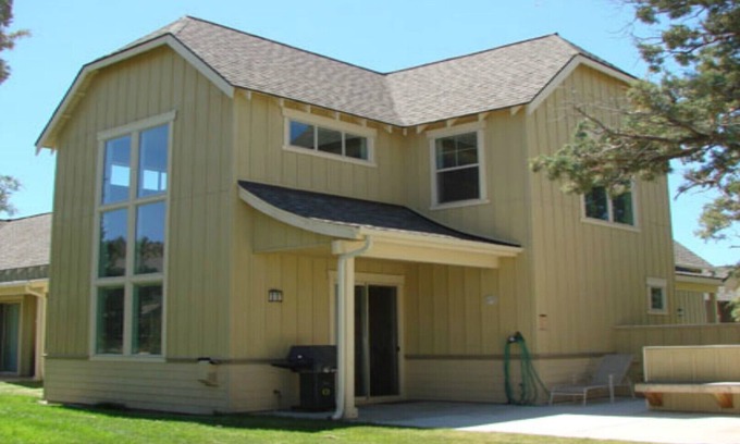 Redmond House | Desert Sky, Eagle Crest Home. Golf on site, close to pool