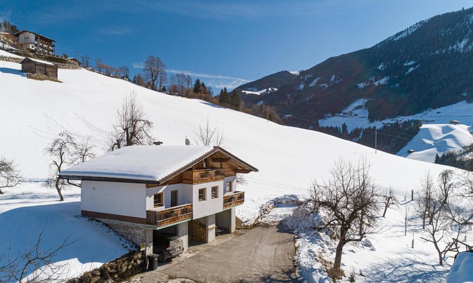 Gerlosbergeben House | Detached chalet on farm