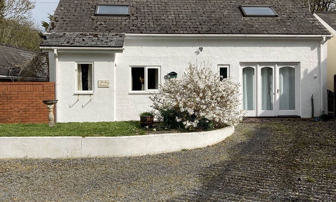 Pembroke House | Detached Cottage In Pembrokeshire Coast National Park, one mile from beach