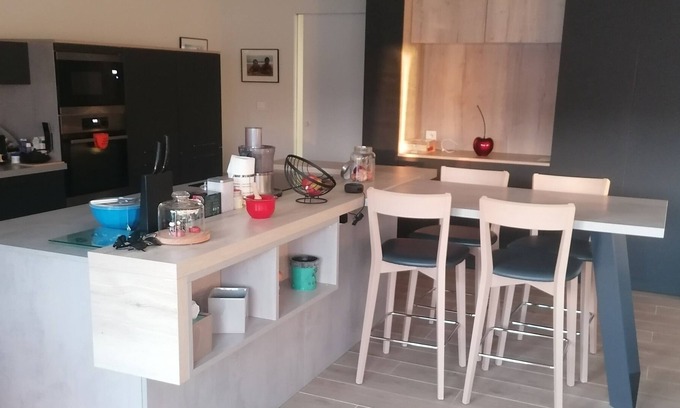 Saint-Sorlin-en-Bugey House | Detached house, terrace, exterior with swimming pool