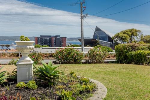 Albany House | Devine's on Stirling