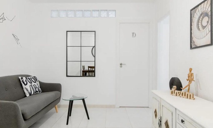 Santa Cruz de Tenerife House | DialezHolidays - Coliving Los Principes