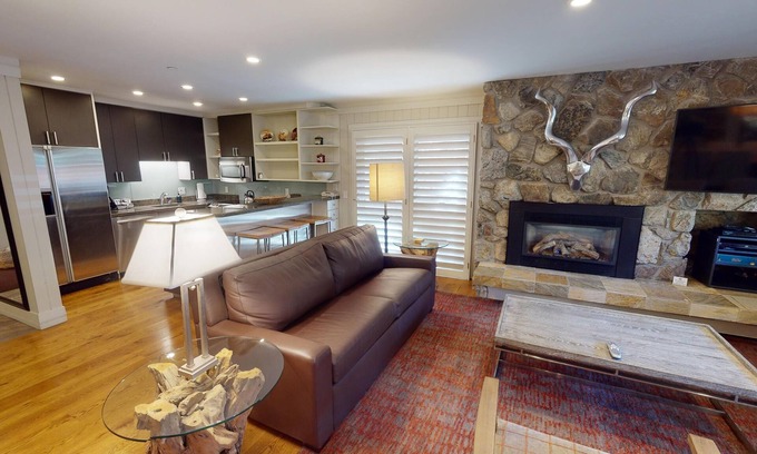 Vail Condo | Diamond Condo w/Extra Bunk Room - Bfast Included!