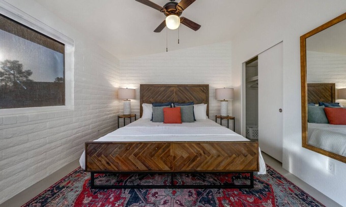Casas Adobes House | Dickinson (Deepak & Jackie)