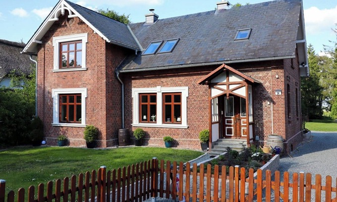 Oberndorf House | Direkt am Deich Großes Haus für 2 Familien, Haustiere, Wallbox, 2900qm Grundstk