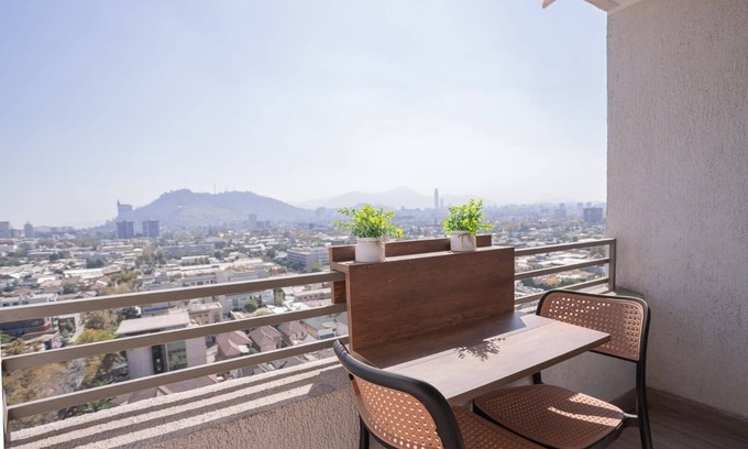 Barrio Italia Apartment | Discover the Best of Nunoa in a Relaxing Getaway