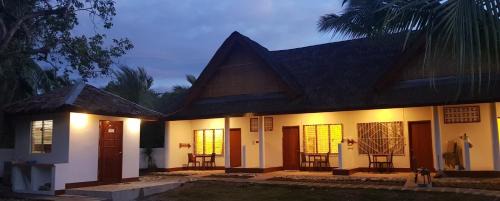 Basdiot Cabin | Divers Lodge Moalboal