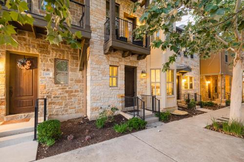 Georgetown Villa | Do not book this property platform tech issues