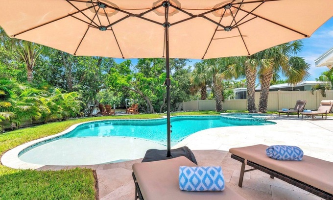 Anna Maria House | Dock of the Bay by Duncan Real Estate