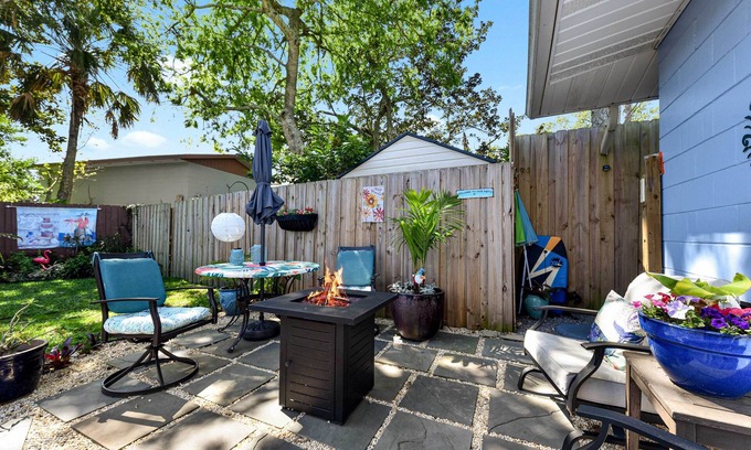 Jacksonville Beach Apartment | Dog-Friendly Beach Apt w/Private Yard!