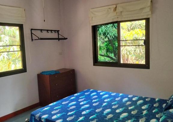 Thong Krut House | Doing 90 in a 55