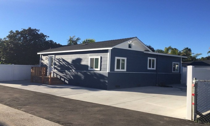 Carlsbad Cottage | Dolphin Cottage in Carlsbad Village