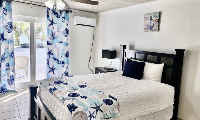 Farmer's Hill Hotel | Dolphin Suite at Exuma Palms Resort
