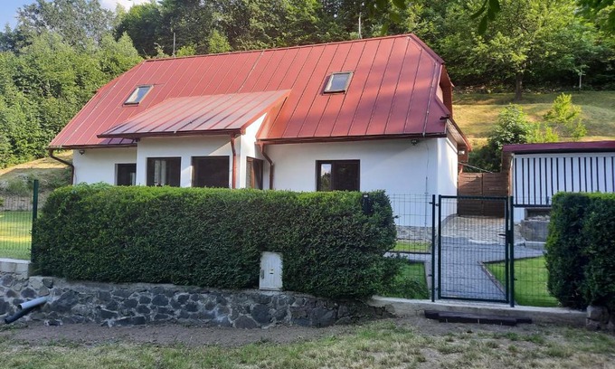 Banska Stiavnica House | Domček pod lesíkom