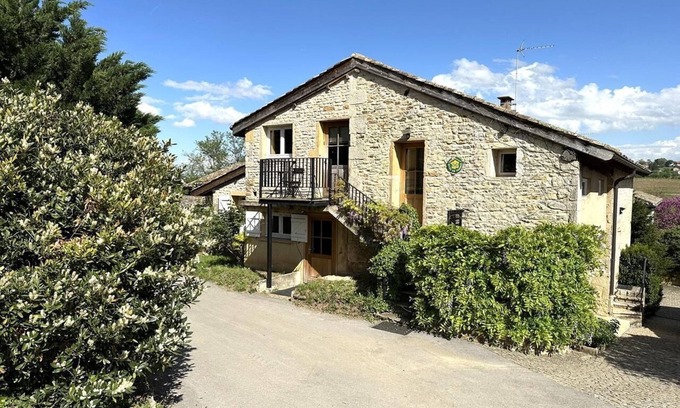 Les Echets House | Domaine Albert - POMMIERS