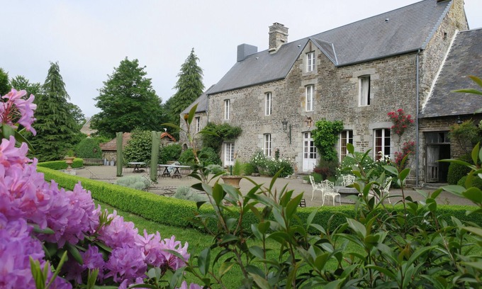 Le Mesnil-Garnier House | Domaine de l'érable, in the heart of Normandy in the Cotentin; 18 people 7