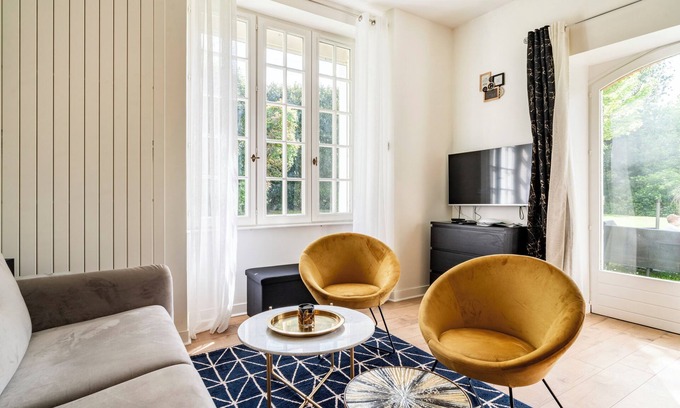 Etampes Apartment | Domaine des Rives D'ormoy - Carré Bourbon