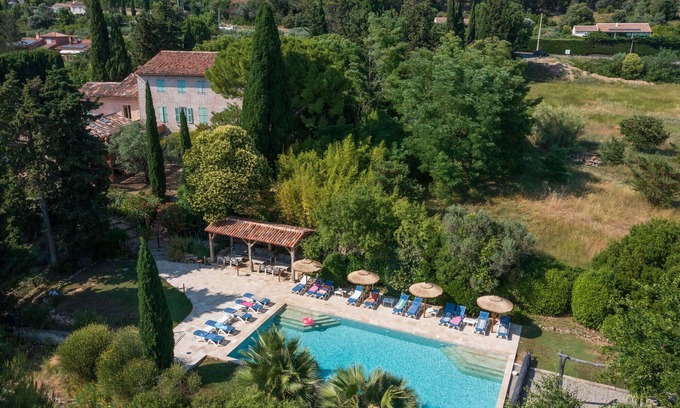 Lorgues Villa | Domaine du Bonheur, heatable pool, playground, airconditioning, Lorgues