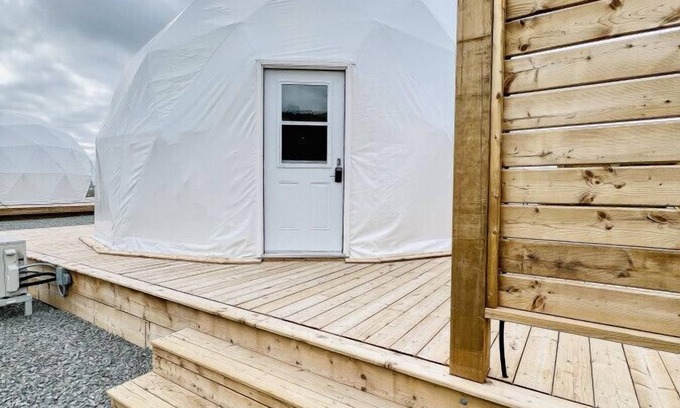 West Bay Cabin | Dome 3 · Luxury Lakeside Dome Experience & Hot Tub