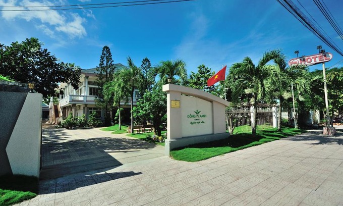 Chau Doc Hotel | Dong Xanh Hotel