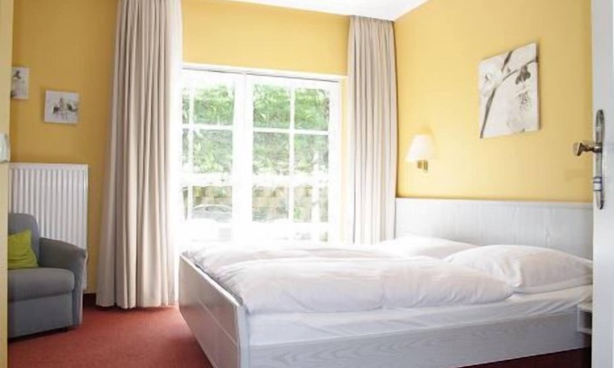 Steinbach Apartment | Doppelzimmer mit eigenem Badezimmer