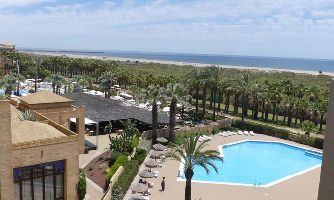 Punta del Moral Apartment | DOS DORMITORIOS CON TRES TERRAZAS EN CUARTA PLANTa