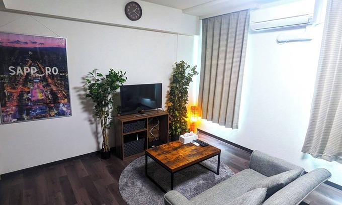 Shiroishi Apartment | Double bed type private room with good access to S - 204/Sapporo Hokkaidō