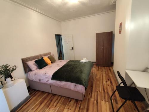 Manchester House | Double-Bedroom in the Heart of Harpurhey Manchester A1 Perfect for Short Stays