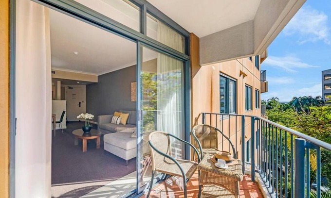 Darwin City Centre Apartment | 'Double Paradise' Two Separate Waterfront Resort Apartments