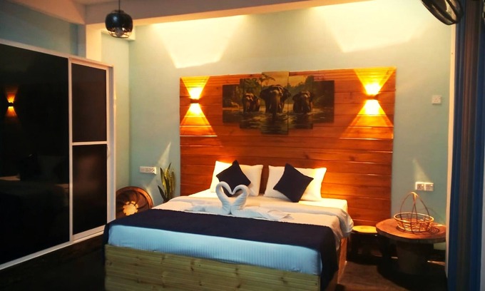 Ella Bed & Breakfast | Double room with mountain view