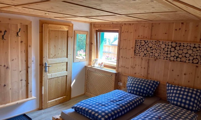 Leutasch Apartment | Double room "Zirbe" - Öfnerhof