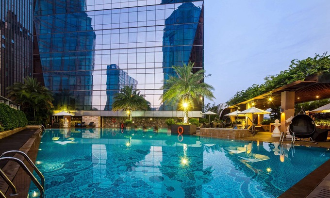 Yuexiu Hotel | DoubleTree by Hilton Guangzhou-Free Shuttle Bus to Canton Fair Complex & Overseas Buyer Registration Services during Canton Fair Period