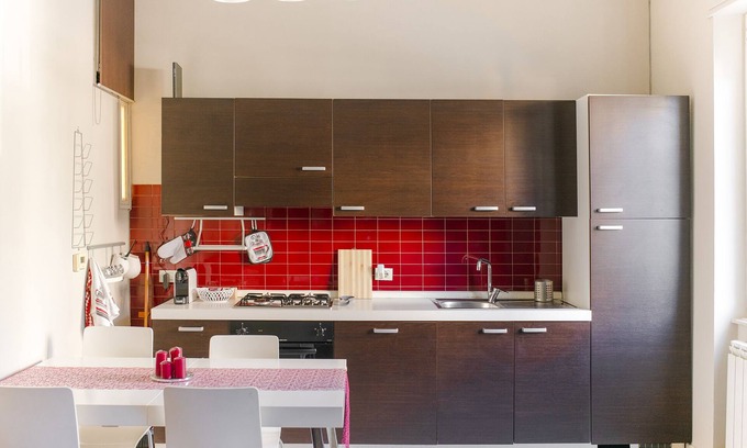 Pescara Apartment | Downtown apartment, 2 steps from the beach with free parking
