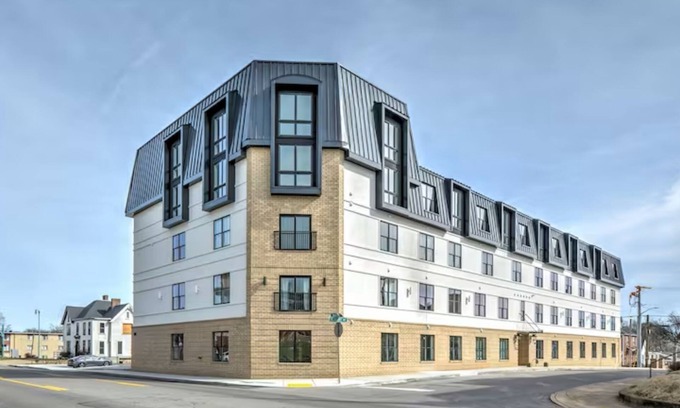 Clarksville Apartment | Downtown Clarksville’s Perfect Location!