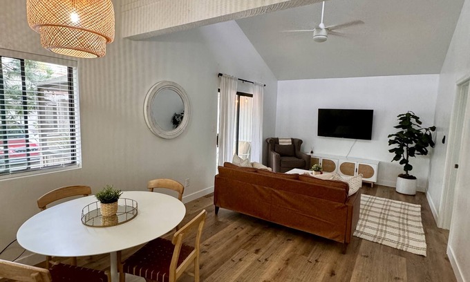 Gilbert Homes Condo | Downtown Gilbert Gem - Recently Updated