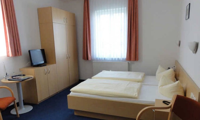 Sassnitz Hotel | DR 13. Standard with city view - Hotel garni Meeresgruß ***