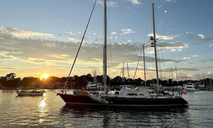 Inner Harbor Boat Rental | DRAFTDRAFT