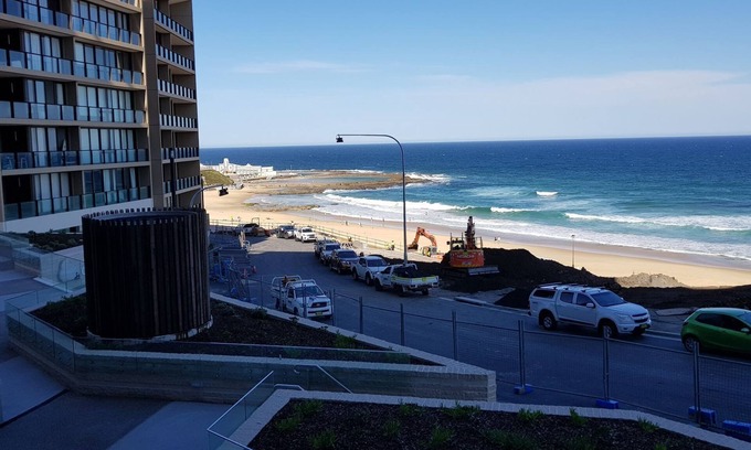 Newcastle Apartment | Dream Apartment on Newcastle Beach