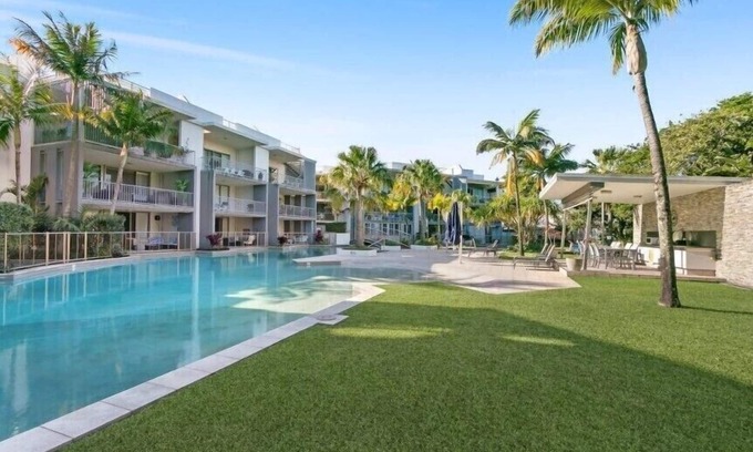 Casuarina Apartment | Drift at Casuarina - Pool View with Roof Top - 31