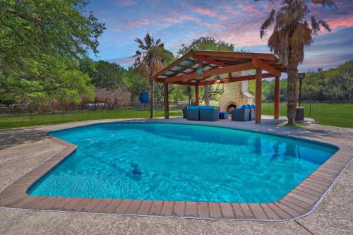 Driftwood House | Driftwood Manor