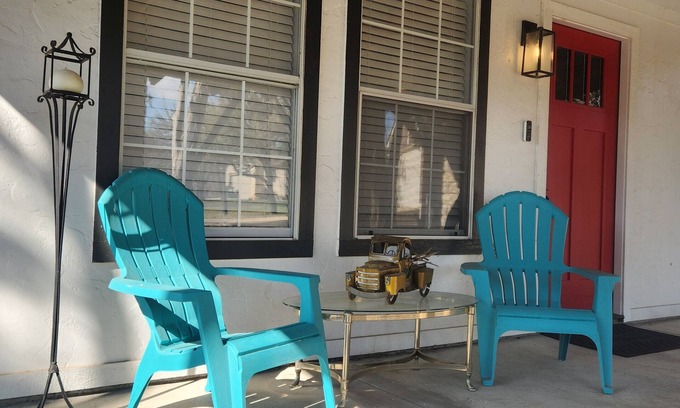 Dripping Springs House | DRIP DROP INN - Stylish Hill Country Home in the Heart of Dripping Springs