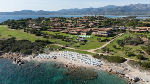 Puntaldia Hotel | Due Lune Puntaldia Resort & Golf