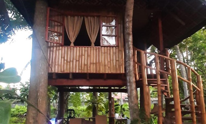 Dumaguete House | Dumaguete Oasis Treehouse, near airport and mall